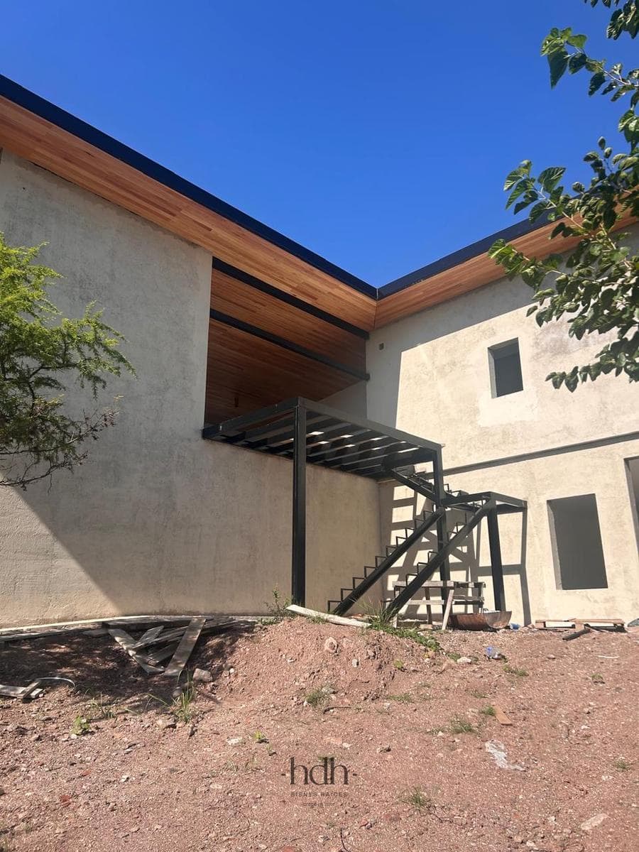 Brand-New House in Q2 with 3 Bedrooms