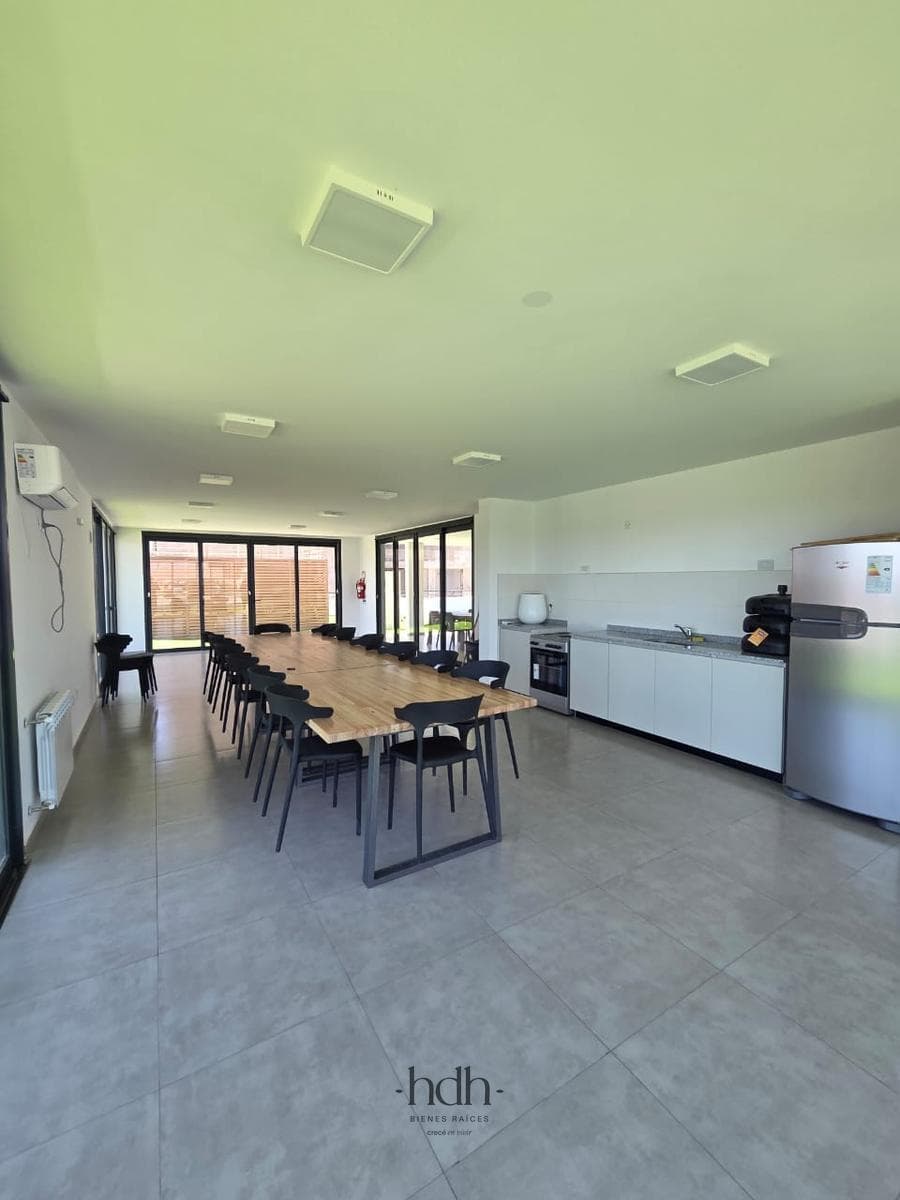Brand-New 1-Bedroom Apartment in Villa Carlos Paz with Garage