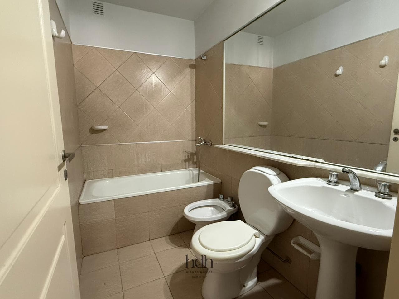 Departamento Alquiler en Nueva Cordoba 2 dormitorios con amenities y seguridad