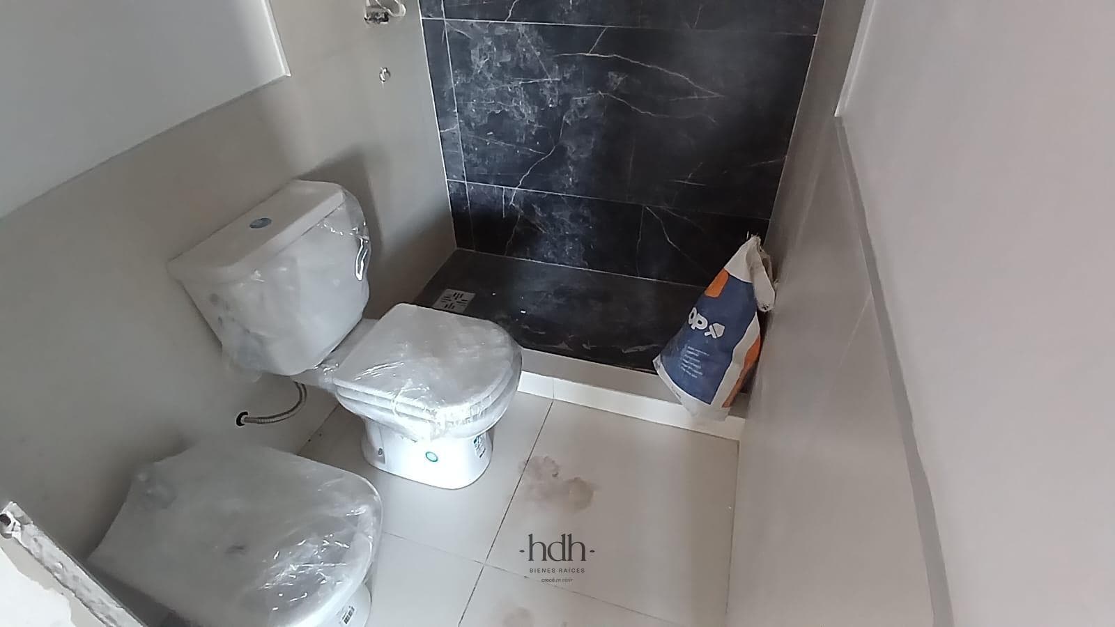 Brand-New 1-Bedroom Apartment for Sale in Alto Alberdi