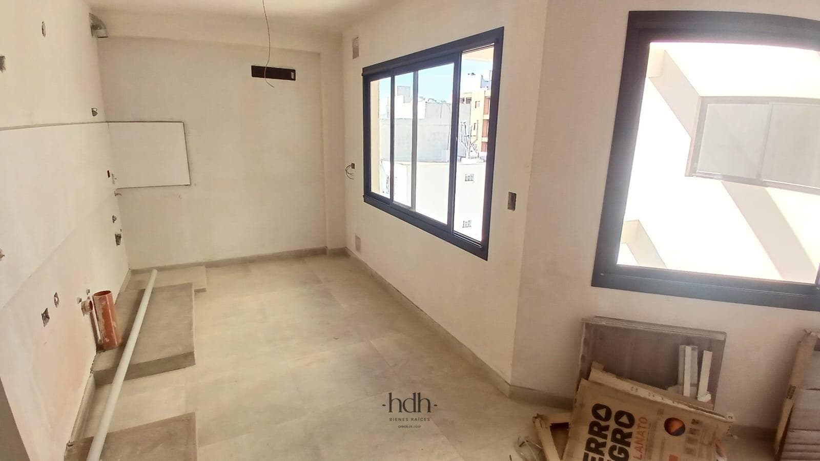 Brand-New 1-Bedroom Apartment for Sale in Alto Alberdi