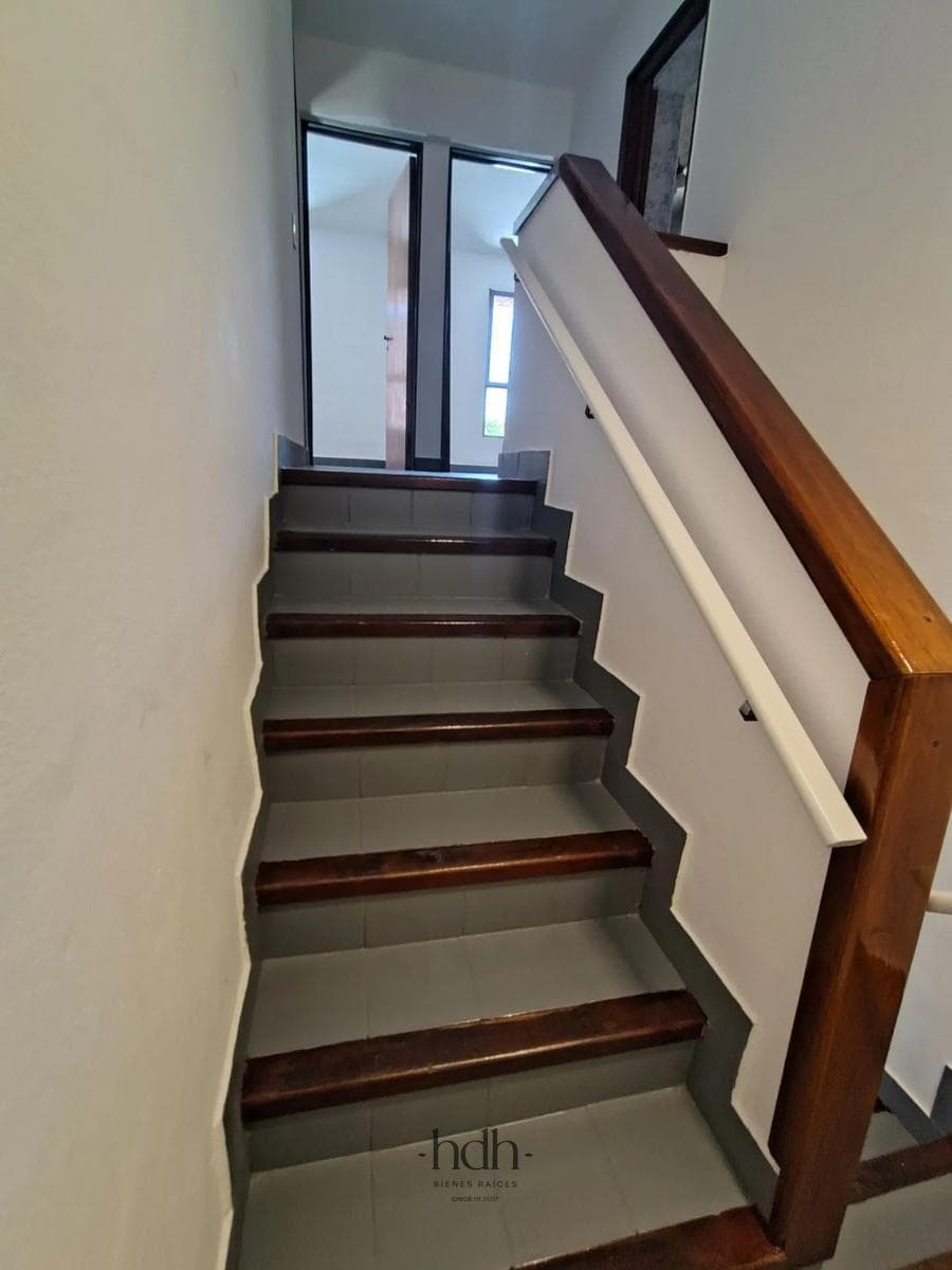 Duplex House for Sale in Villa Cabrera with 4 Bedrooms and Title Eligible for a Mortgage