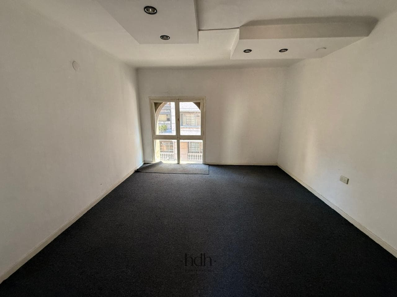 Historic Mansion for Sale in Nueva Córdoba for Commercial Use, with Deed and Blueprints