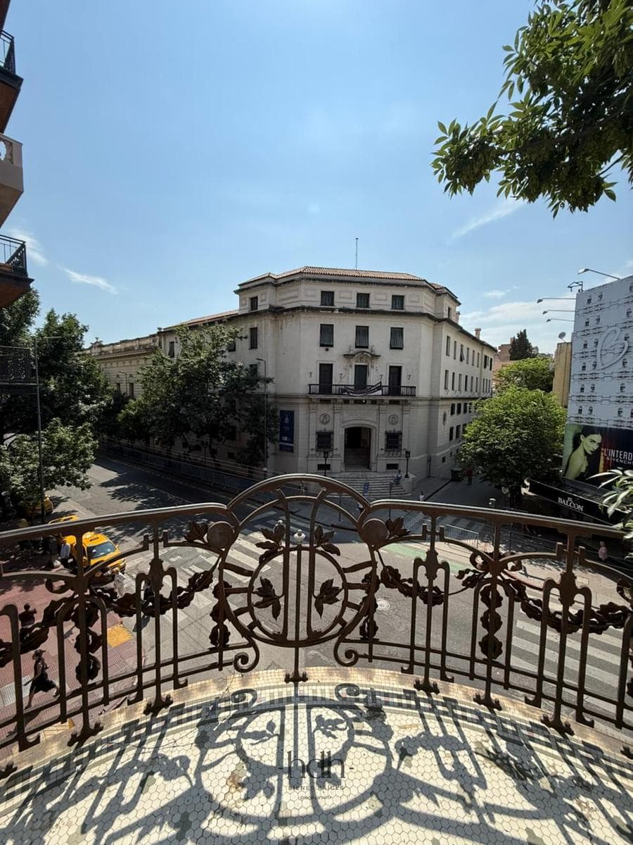 Historic Mansion for Sale in Nueva Córdoba for Commercial Use, with Deed and Blueprints