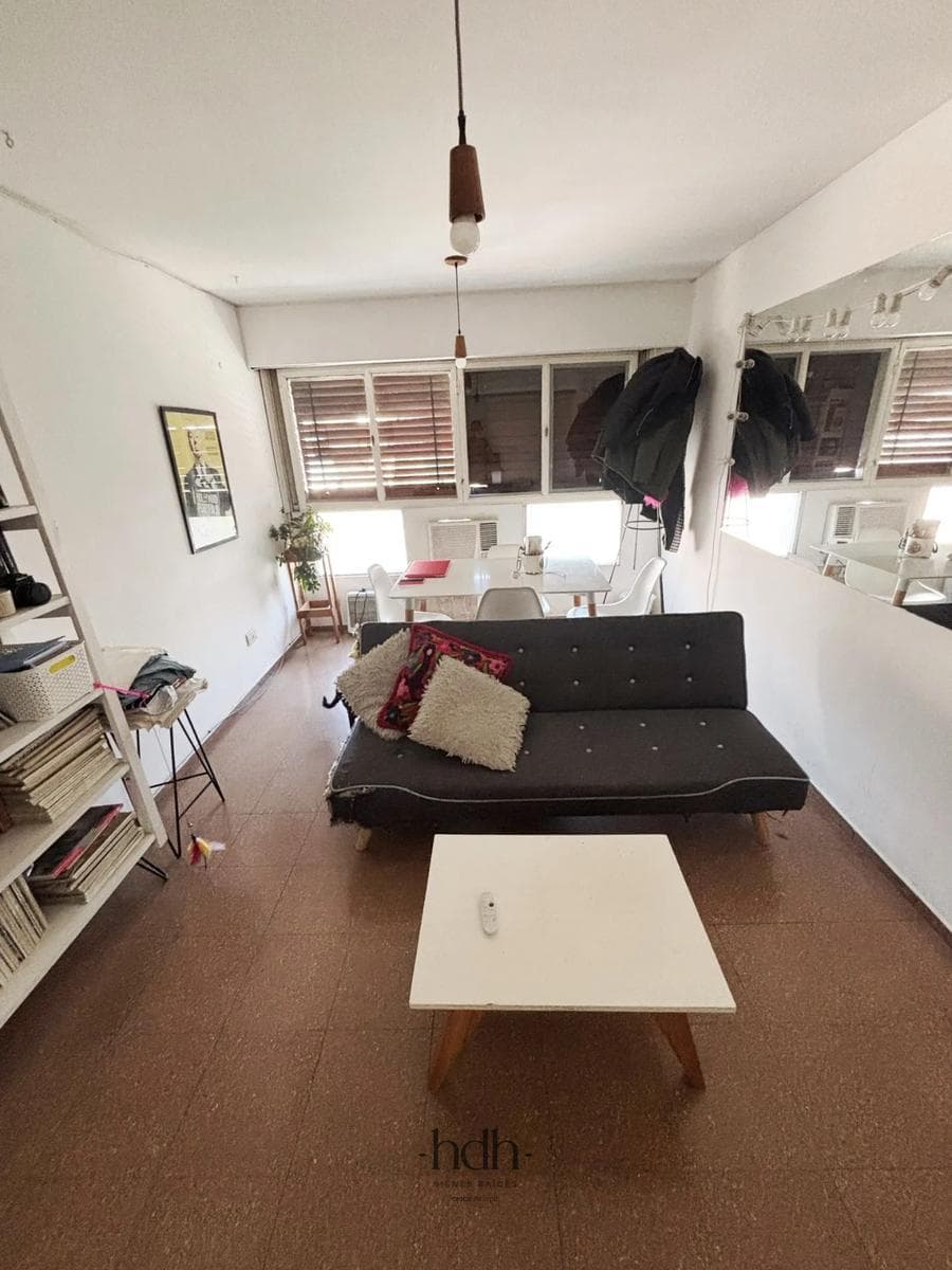 Apartment for sale in downtown Córdoba, 2 bedrooms—ideal for professionals