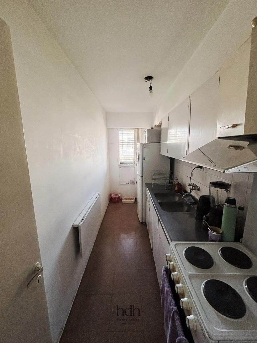 Apartment for sale in downtown Córdoba, 2 bedrooms—ideal for professionals