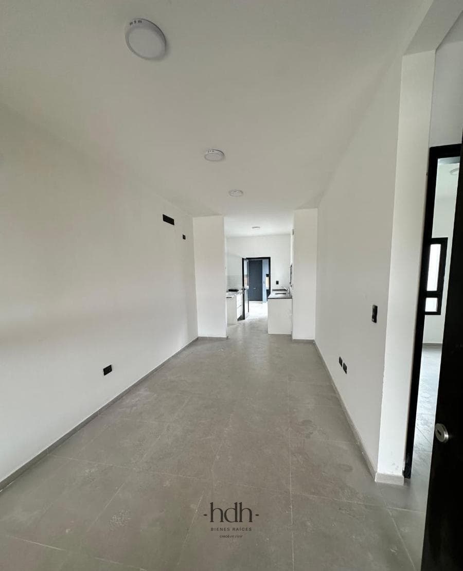 Casa Venta 2 dormitorios 1 baño patio en planta baja seguridad 24 hs