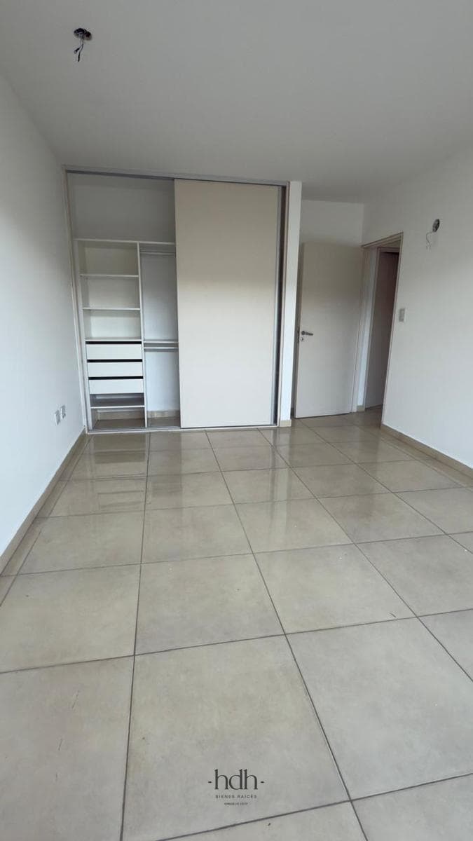 1-Bedroom Apartment for Sale with Balcony and Separate Kitchen in Fontana del Sur