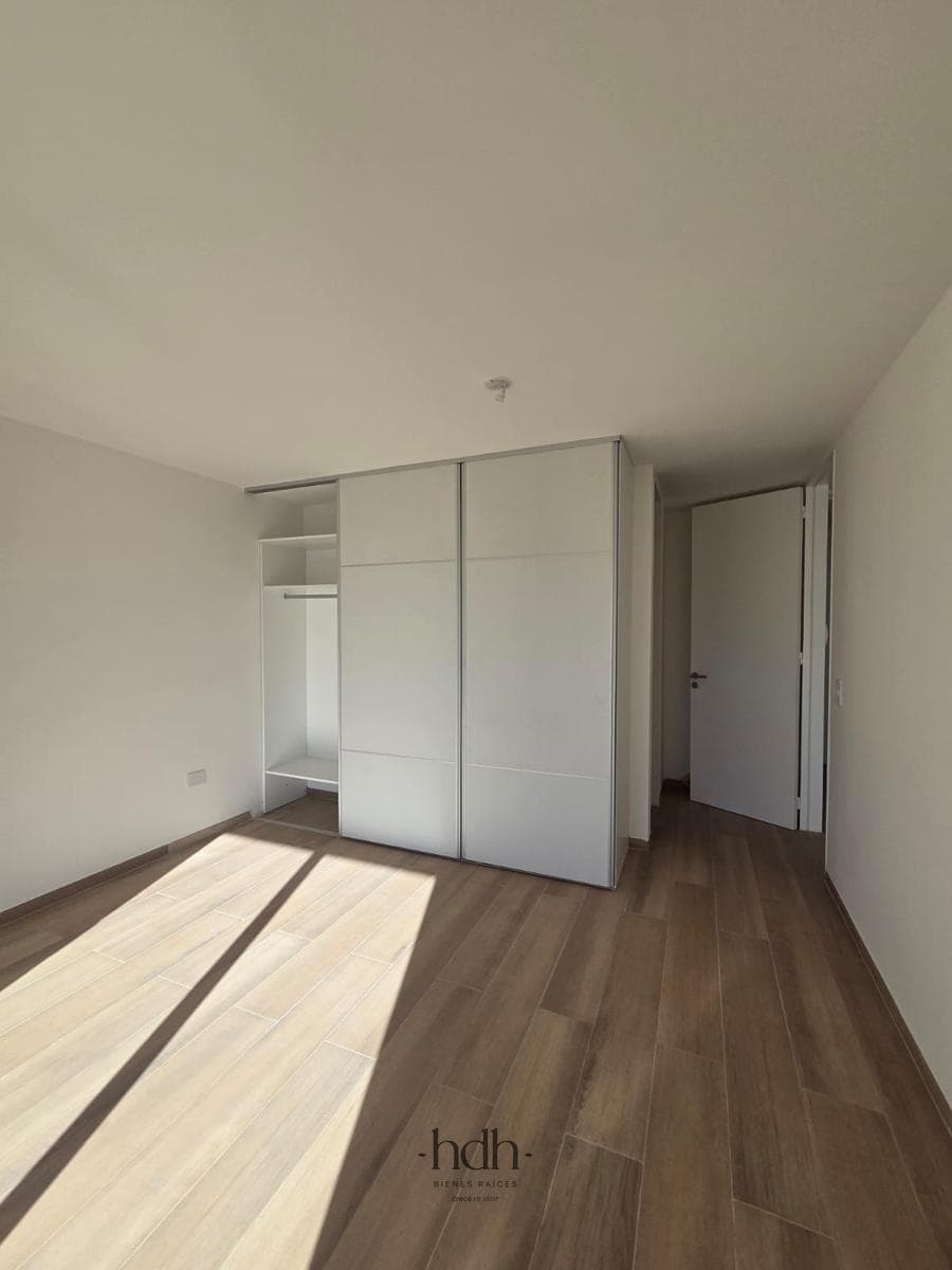 3-Bedroom Duplex House for Rent in a Housing Complex with Amenities and 24-Hour Security