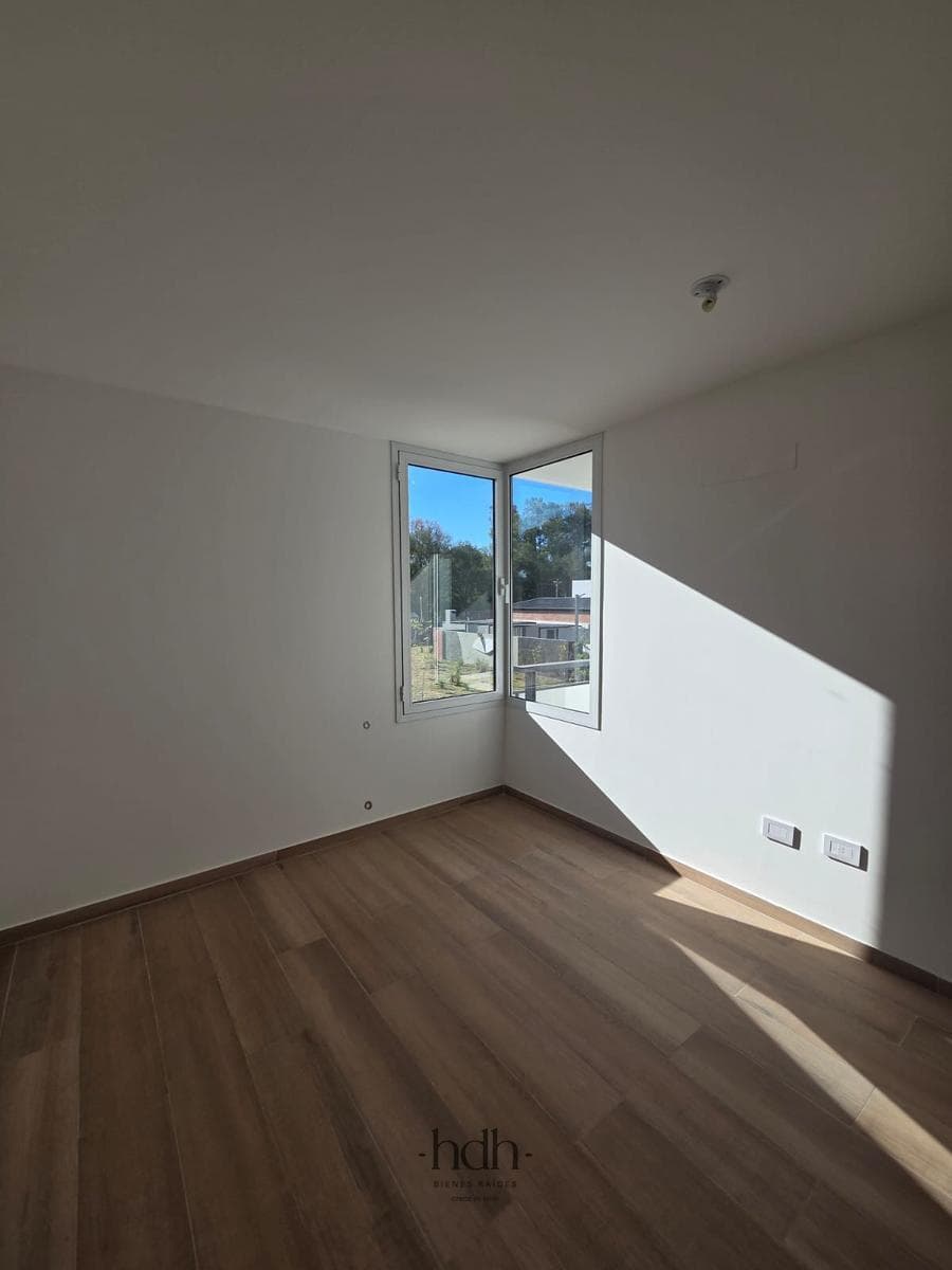 3-Bedroom Duplex House for Rent in a Housing Complex with Amenities and 24-Hour Security