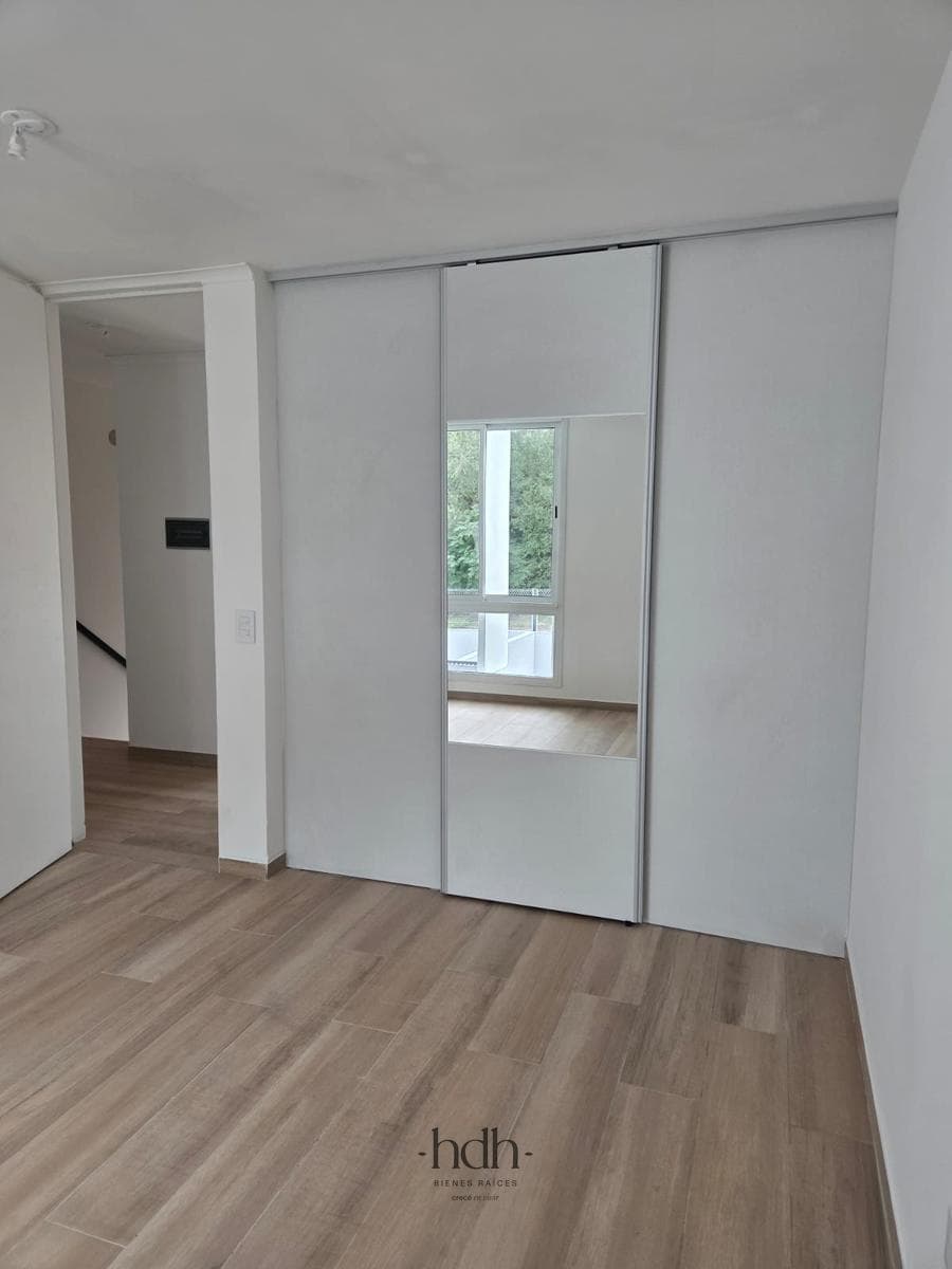 3-Bedroom Duplex House for Rent in a Housing Complex with Amenities and 24-Hour Security