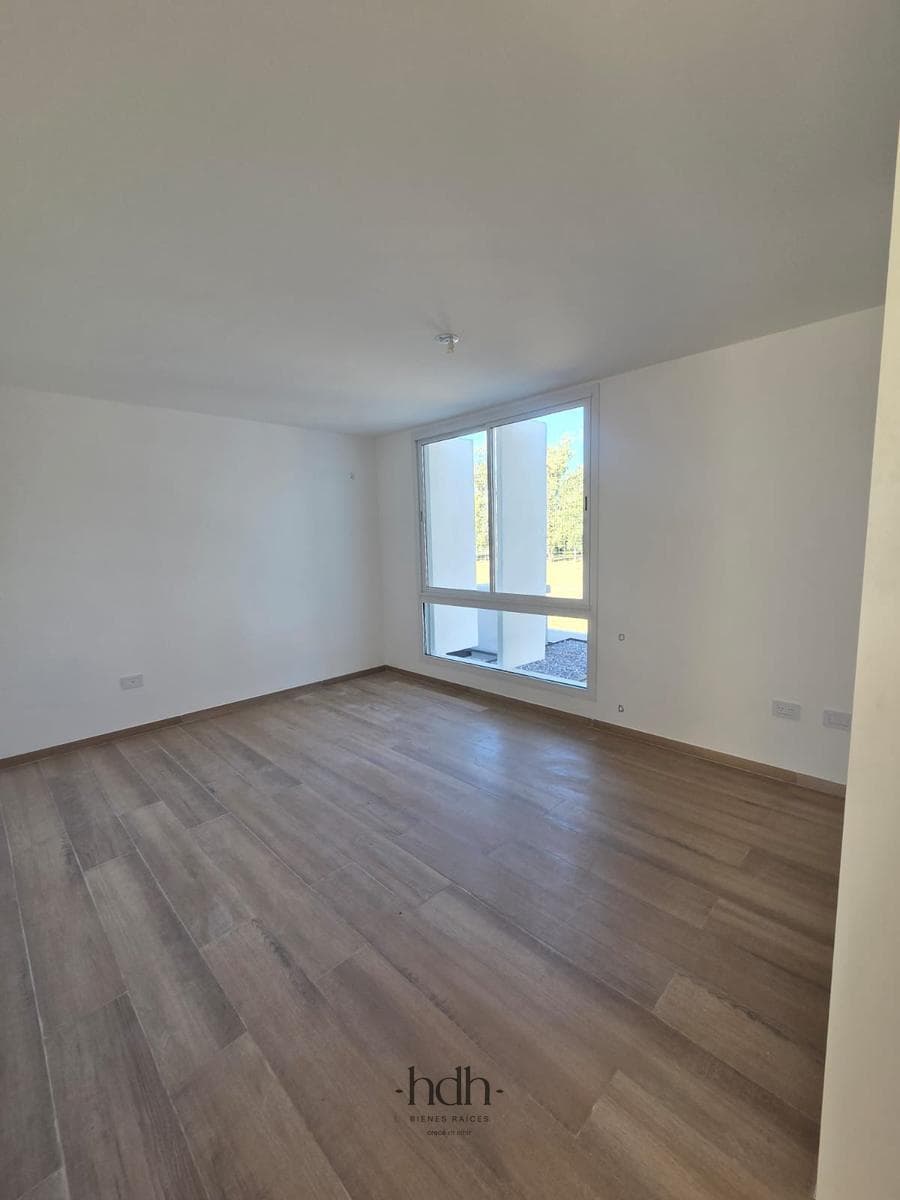 3-Bedroom Duplex House for Rent in a Housing Complex with Amenities and 24-Hour Security