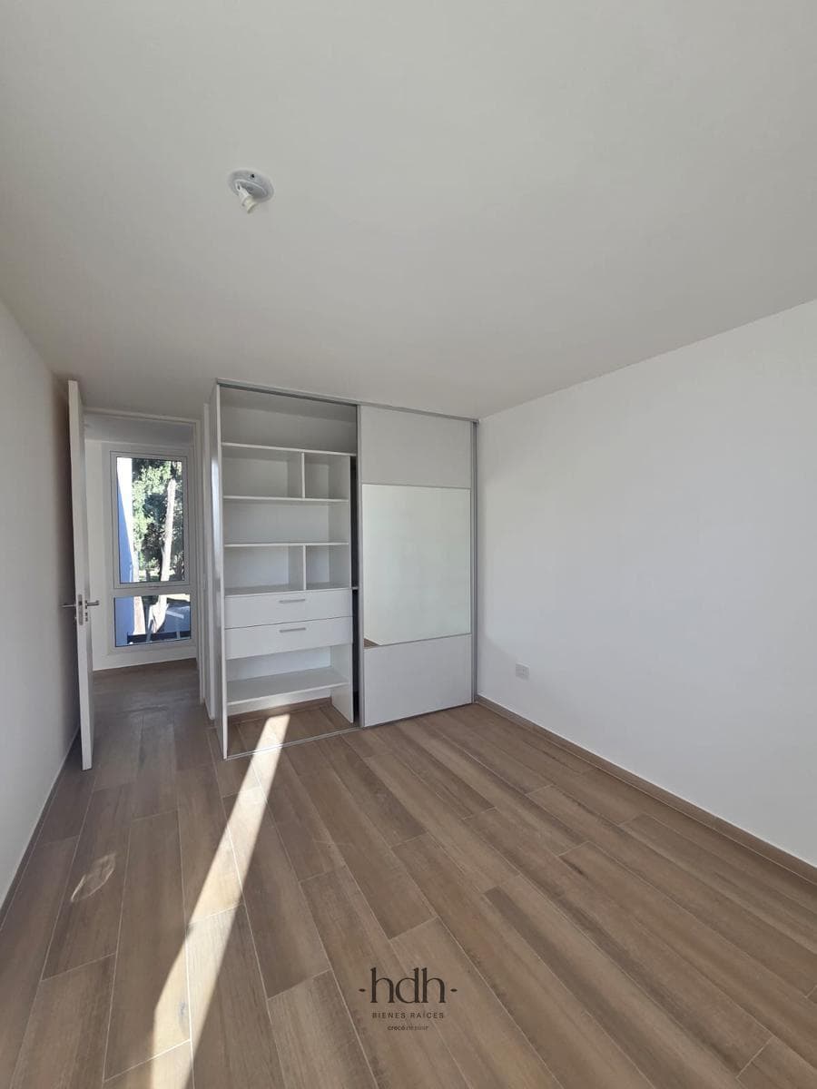 3-Bedroom Duplex House for Rent in a Housing Complex with Amenities and 24-Hour Security