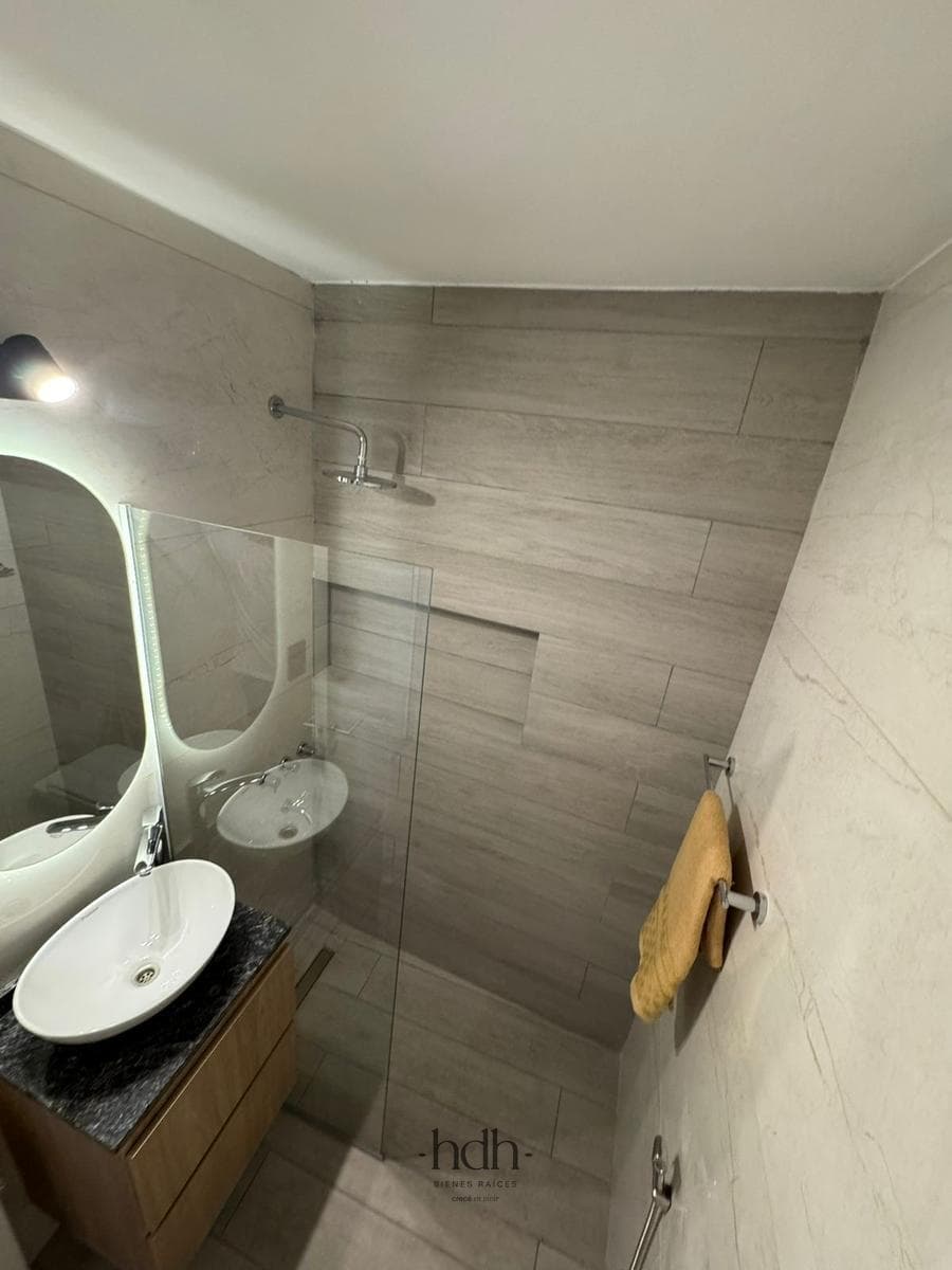 Apartment in Downtown for sale: 1 bedroom, one block from Plaza San Martin, furnished and available for rent