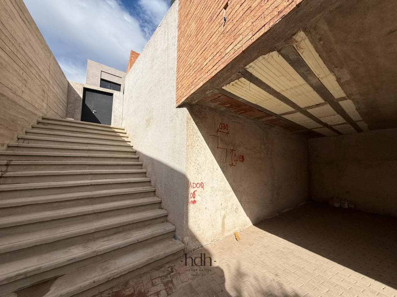 Duplex for sale in Parque Capital on Av. Tronador—2 bedrooms, 2 bathrooms, and a garage