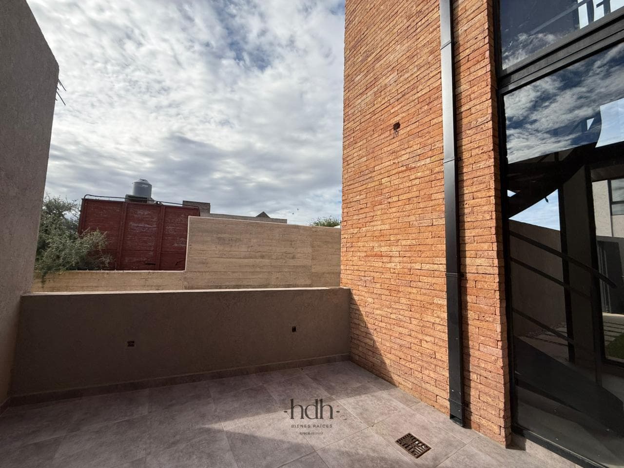 Duplex for sale in Parque Capital on Av. Tronador—2 bedrooms, 2 bathrooms, and a garage