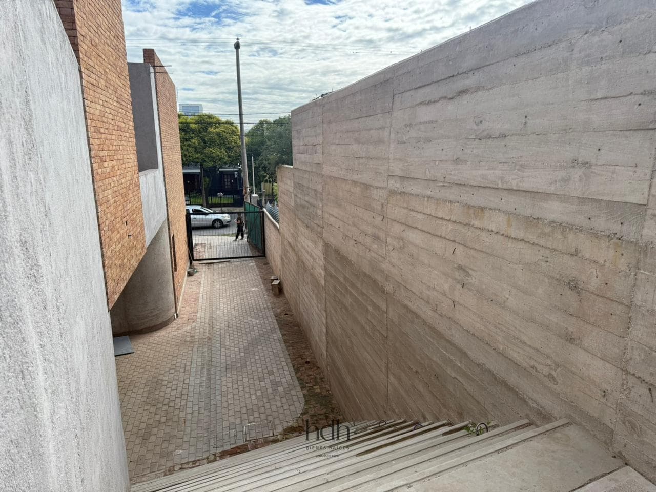 Duplex for sale in Parque Capital on Av. Tronador—2 bedrooms, 2 bathrooms, and a garage