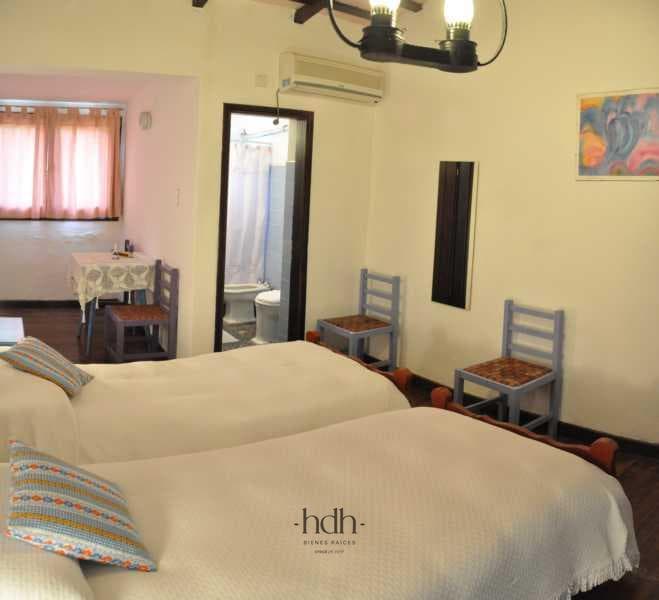 Spectacular 10-bedroom home for sale in Valle Hermoso—ideal for alternative tourism