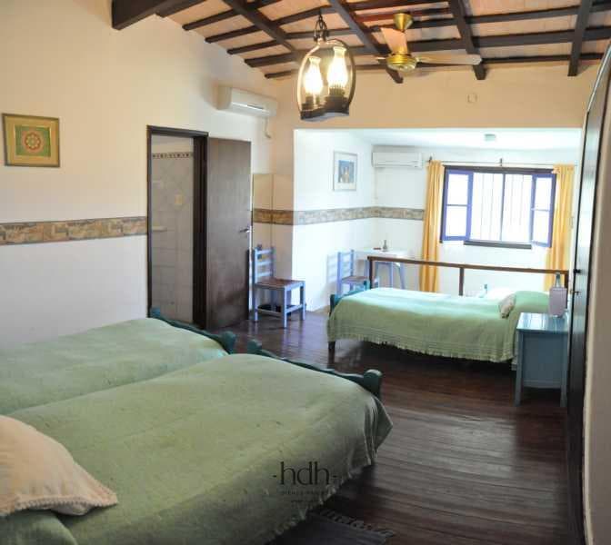 Spectacular 10-bedroom home for sale in Valle Hermoso—ideal for alternative tourism