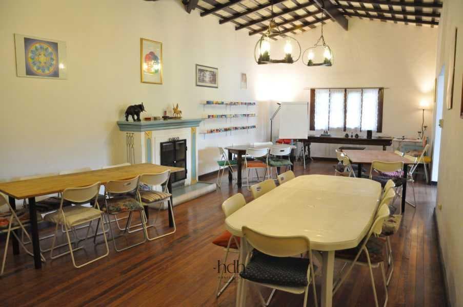 Spectacular 10-bedroom home for sale in Valle Hermoso—ideal for alternative tourism