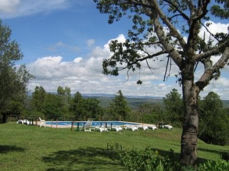 Spectacular 10-bedroom home for sale in Valle Hermoso—ideal for alternative tourism