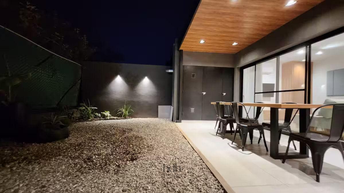 House for sale in Cañuelas Chico: 3 bedrooms, 3 bathrooms, with a furnished patio