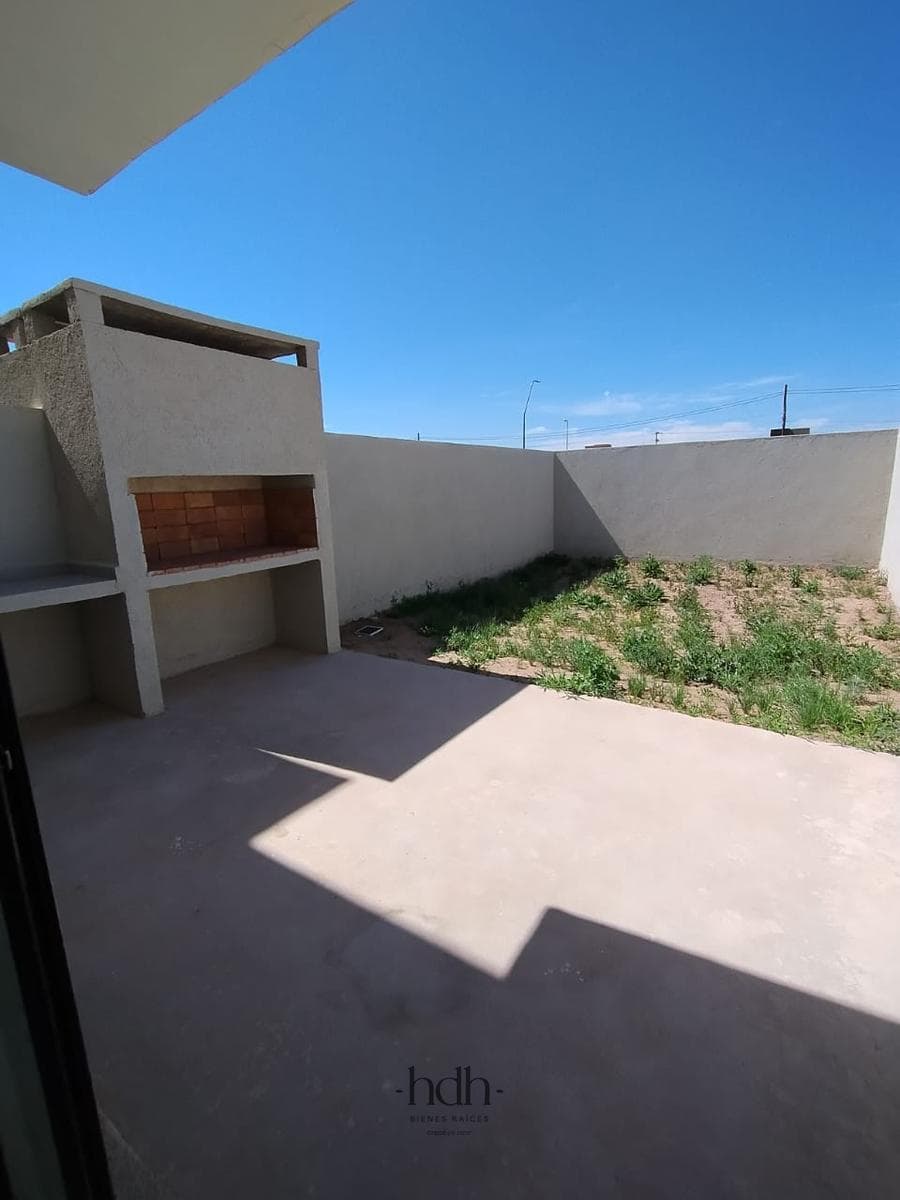 House for sale: 2 bedrooms, 2 bathrooms, 24-hour security