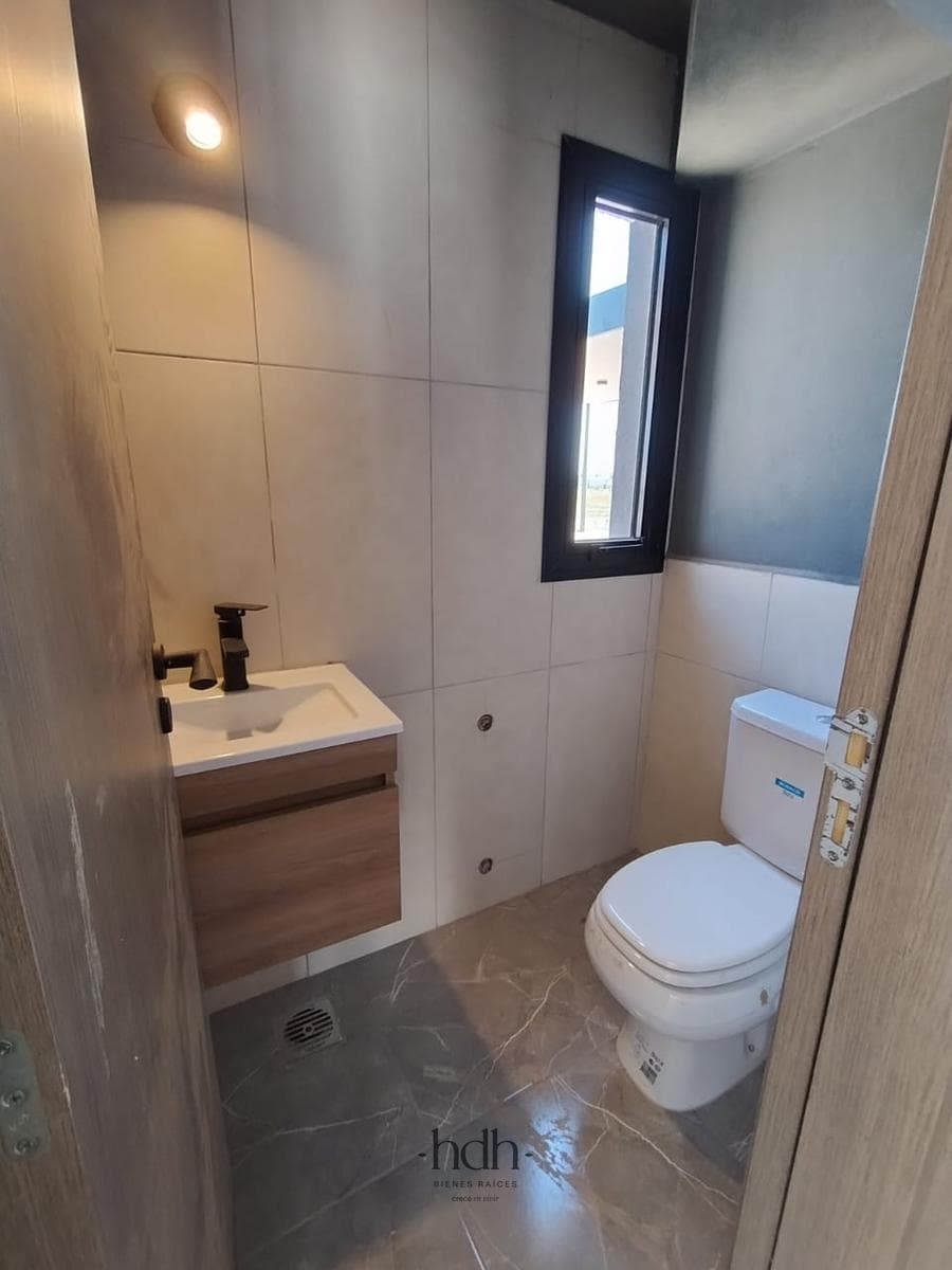 House for sale: 2 bedrooms, 2 bathrooms, 24-hour security