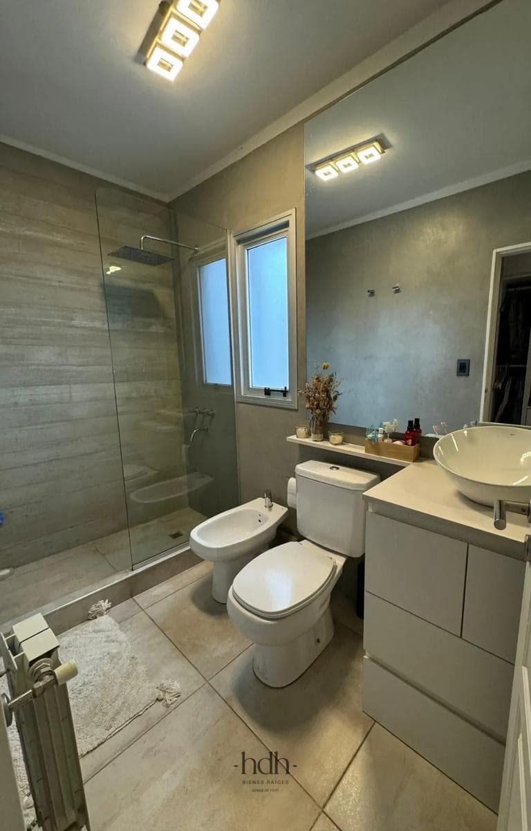 For Sale in Chacra del Norte - 3-Bedroom Duplex - 3 Bathrooms - 180 m² Floor Area - Eligible for Financing