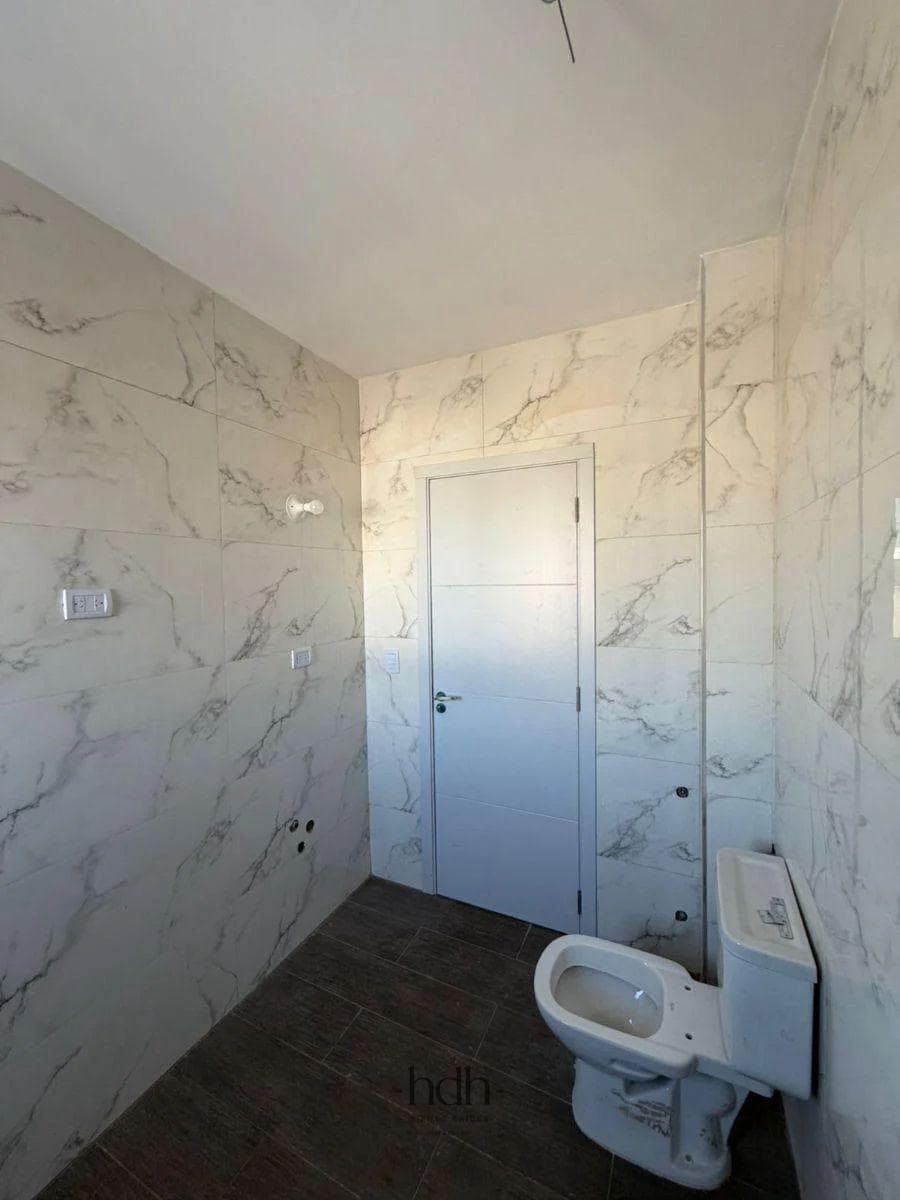 House for sale: 2 bedrooms, 2 bathrooms, with 24-hour security, Docta Boulevard