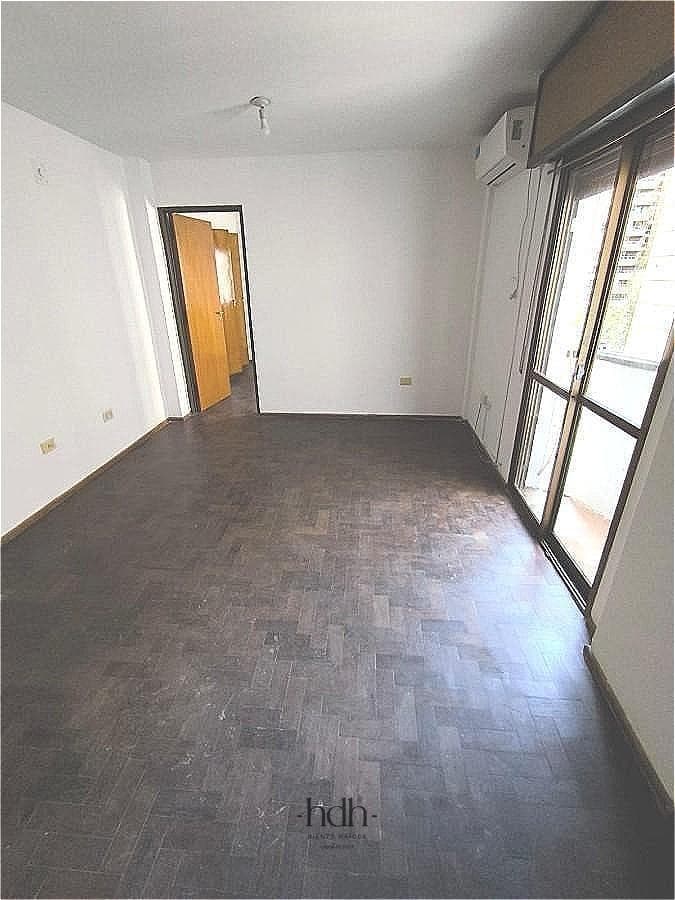 1-bedroom, 1-bathroom apartment for sale with a balcony in Nueva Córdoba