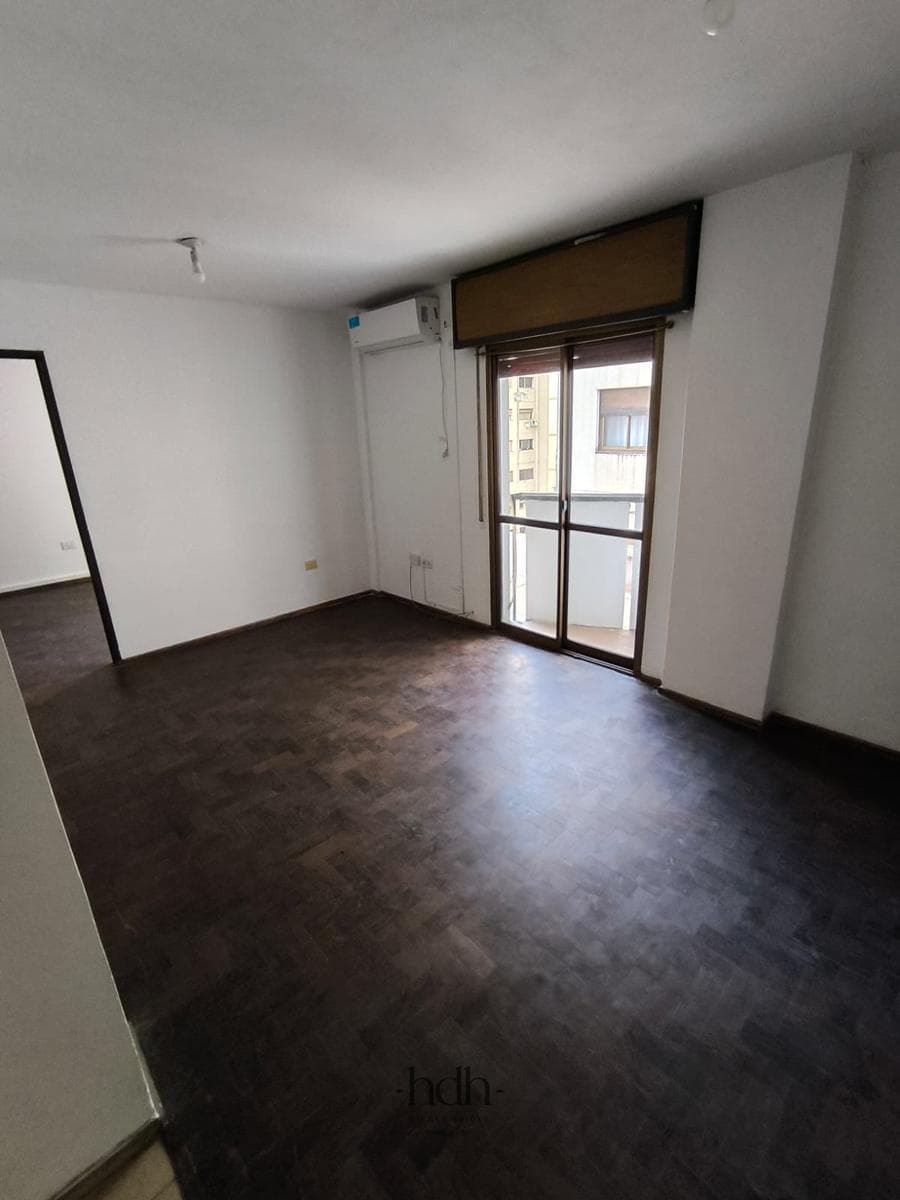 1-bedroom, 1-bathroom apartment for sale with a balcony in Nueva Córdoba