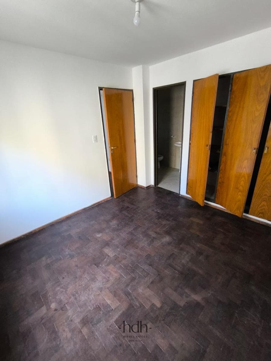 1-bedroom, 1-bathroom apartment for sale with a balcony in Nueva Córdoba