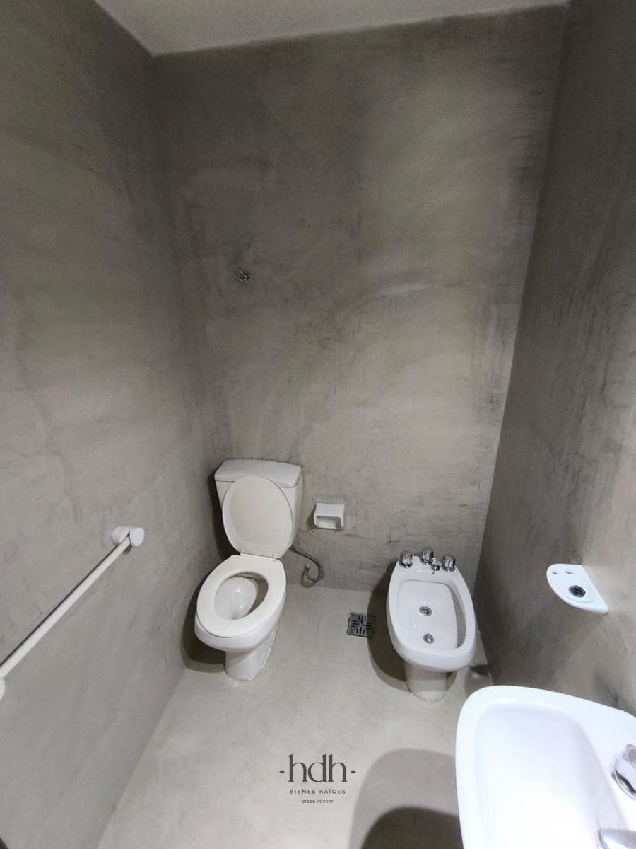 1-bedroom, 1-bathroom apartment for sale with a balcony in Nueva Córdoba