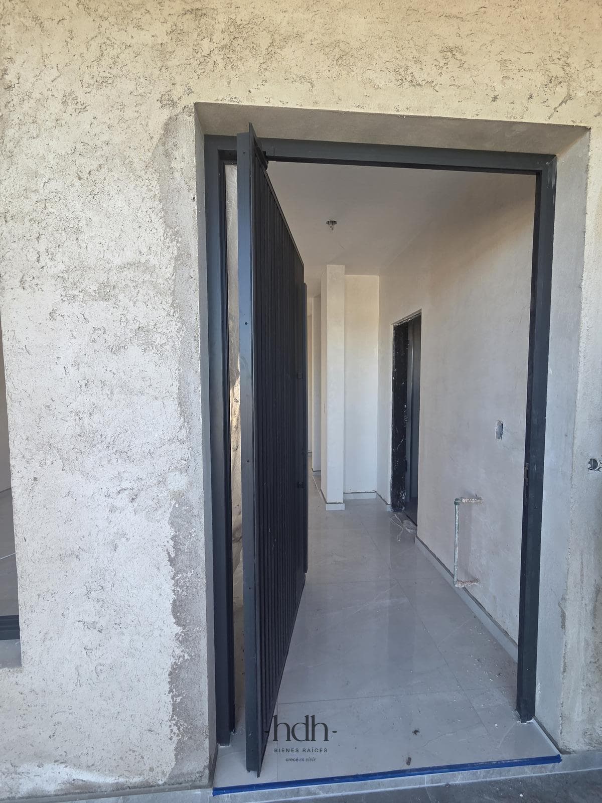 House in La Calandria