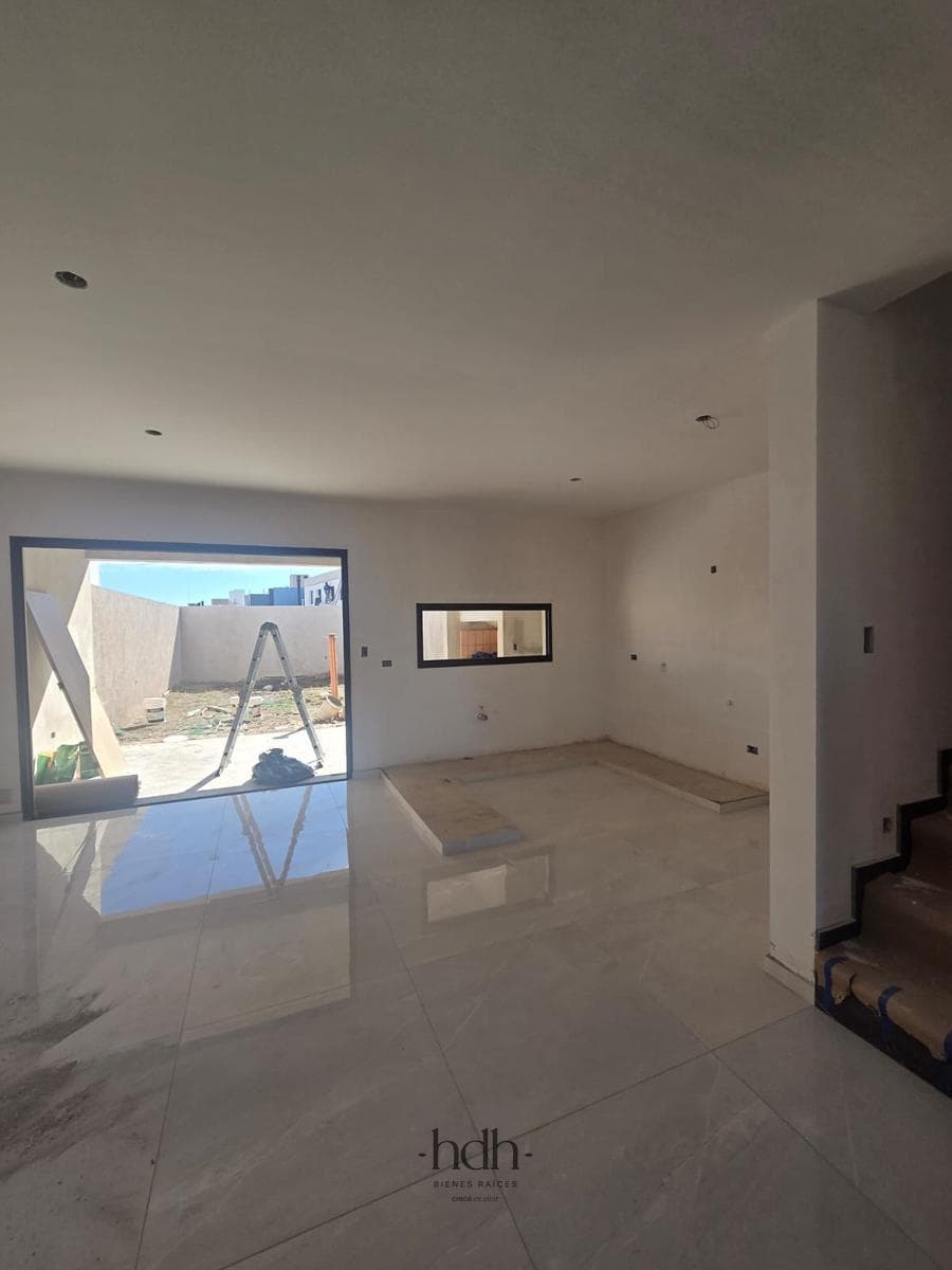 House in La Calandria