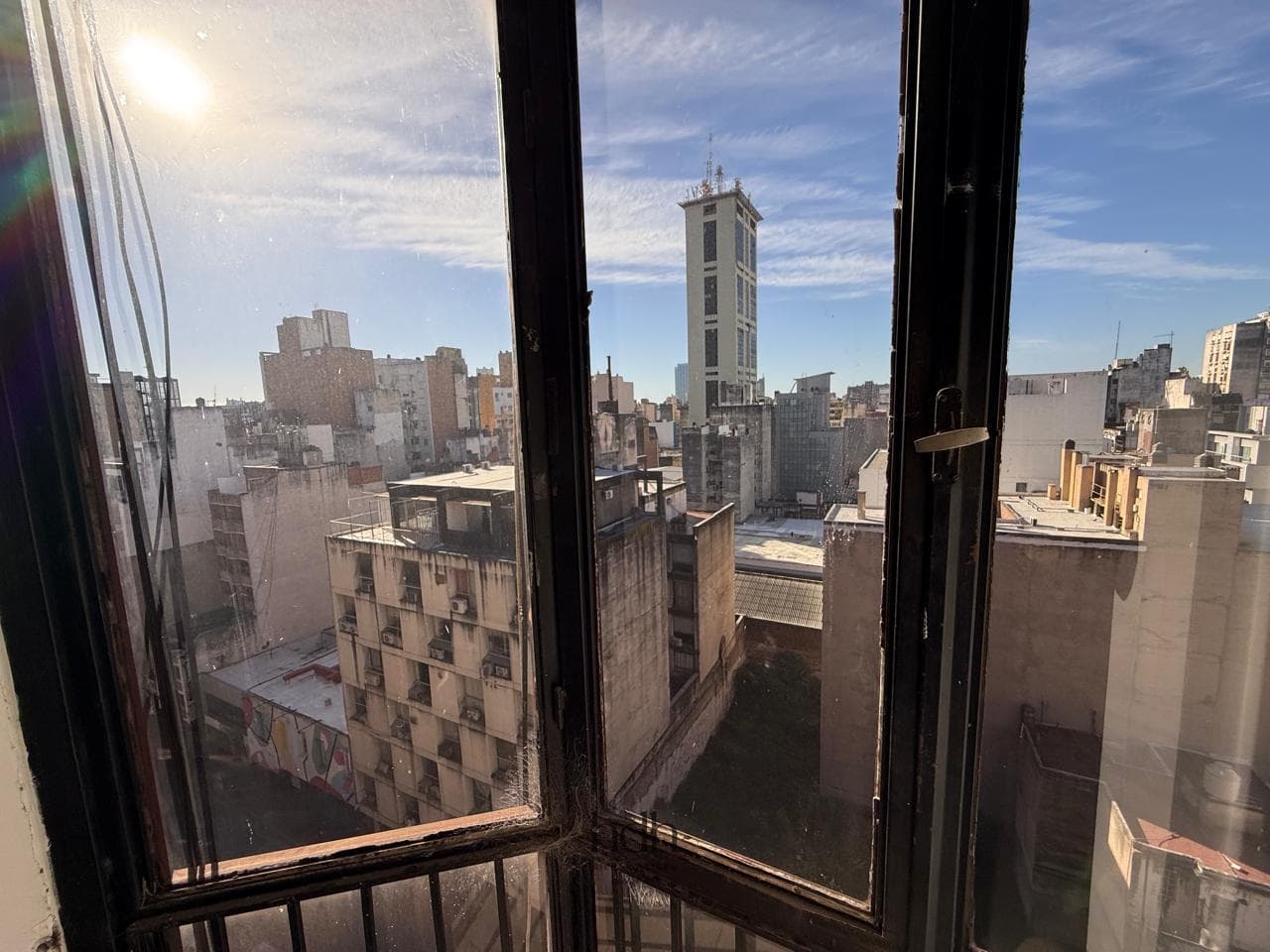 One-room apartment for sale in Downtown, 9th floor, bright and ideal for Airbnb