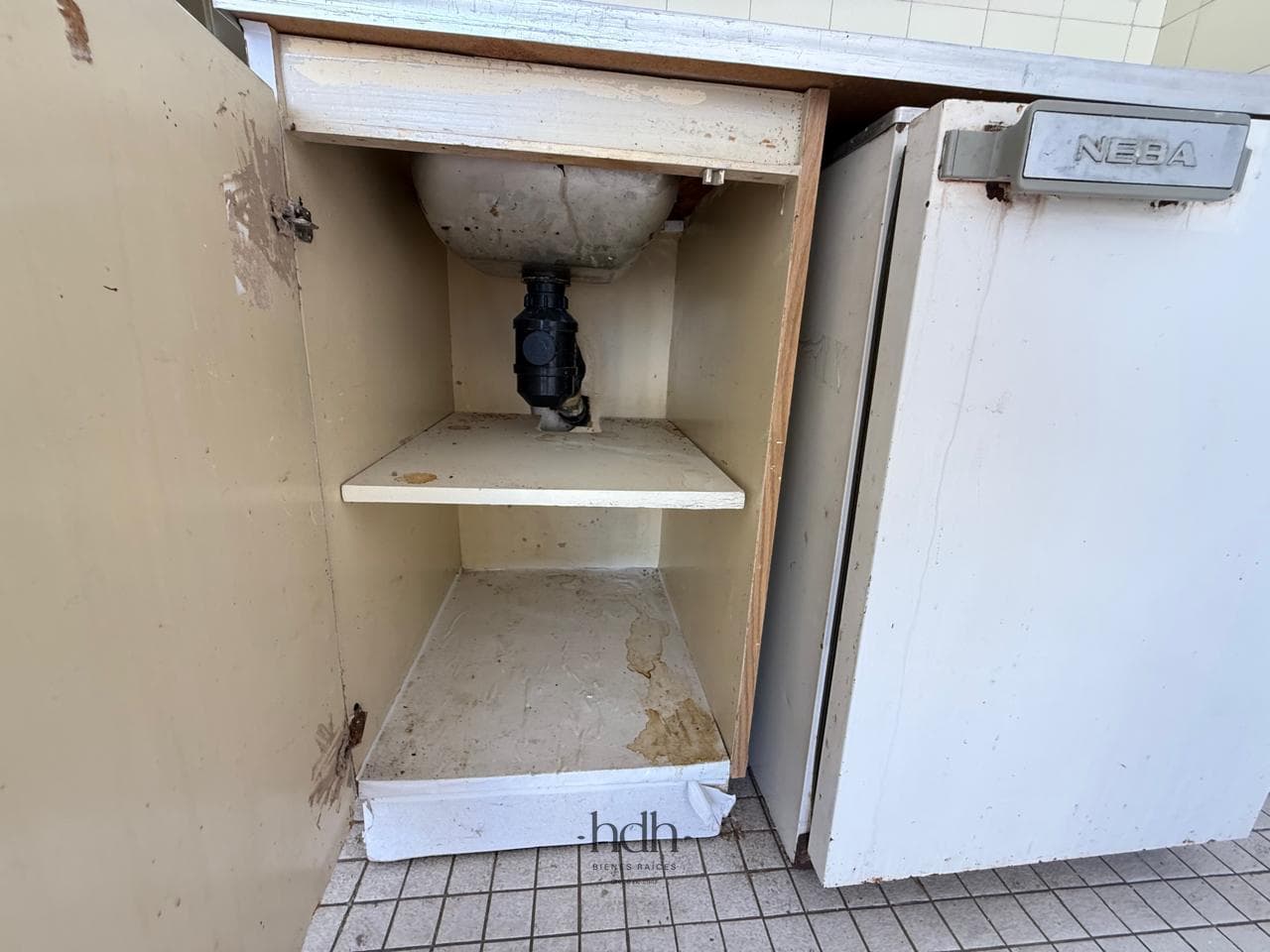 One-room apartment for sale in Downtown, 9th floor, bright and ideal for Airbnb
