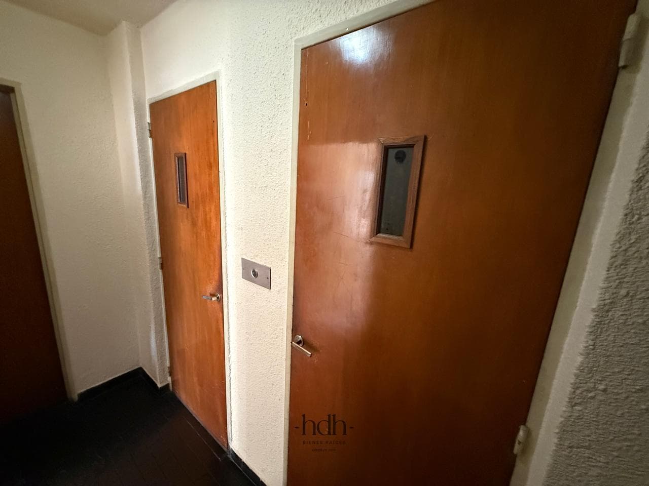 One-room apartment for sale in Downtown, 9th floor, bright and ideal for Airbnb