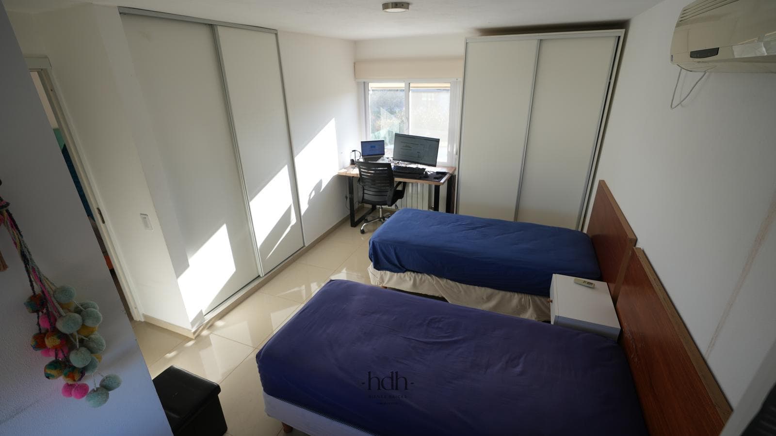 House for sale: 3 bedrooms, 2 bathrooms, pool, 24-hour security