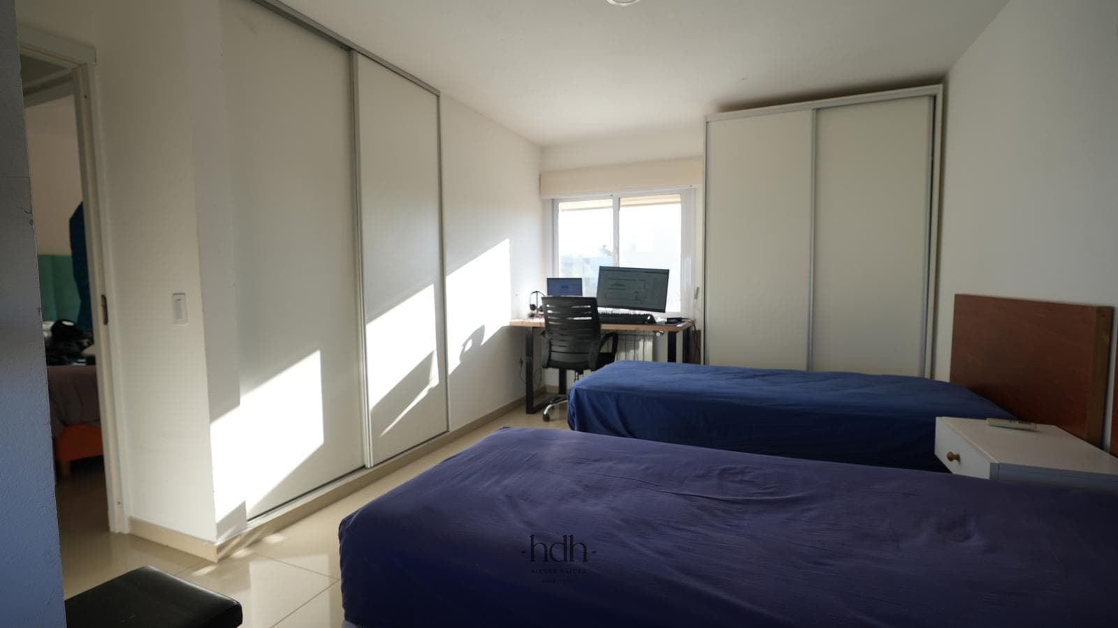 House for sale: 3 bedrooms, 2 bathrooms, pool, 24-hour security