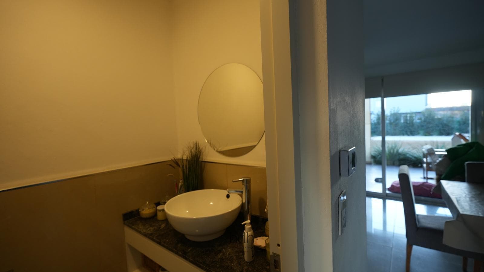 House for sale: 3 bedrooms, 2 bathrooms, pool, 24-hour security