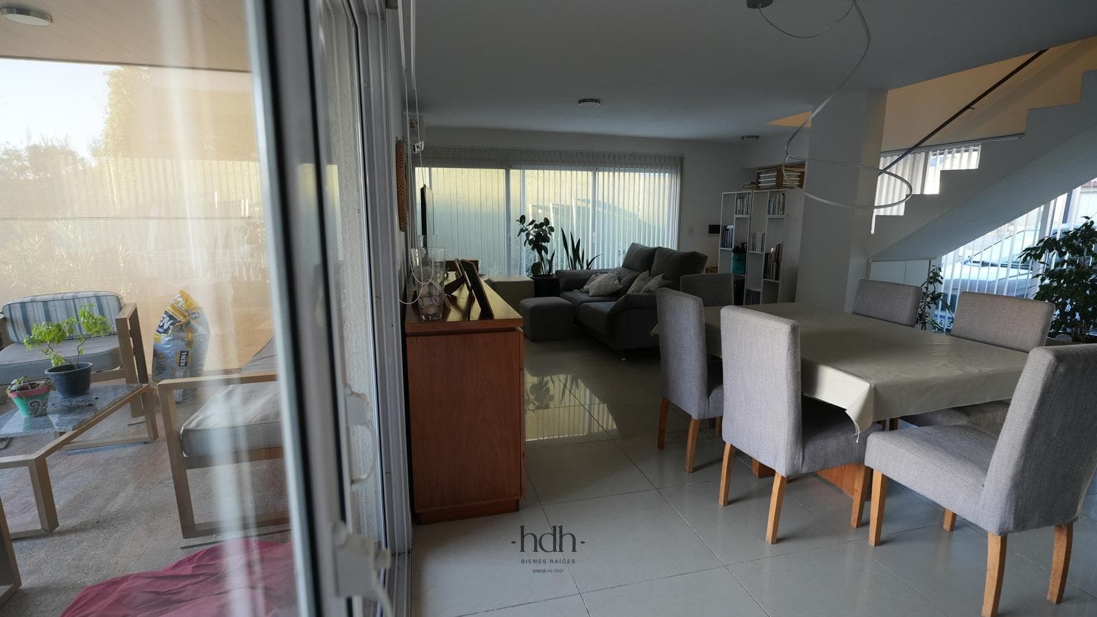 House for sale: 3 bedrooms, 2 bathrooms, pool, 24-hour security