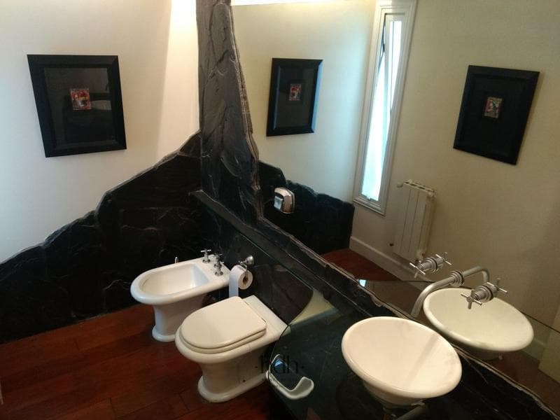 Luxury Home in Jockey Club