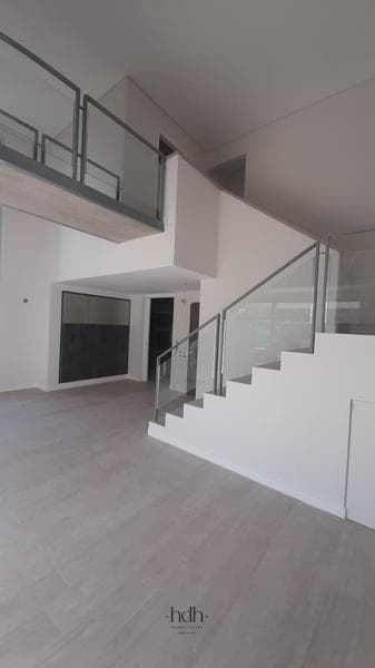 3-bedroom apartment for sale with security