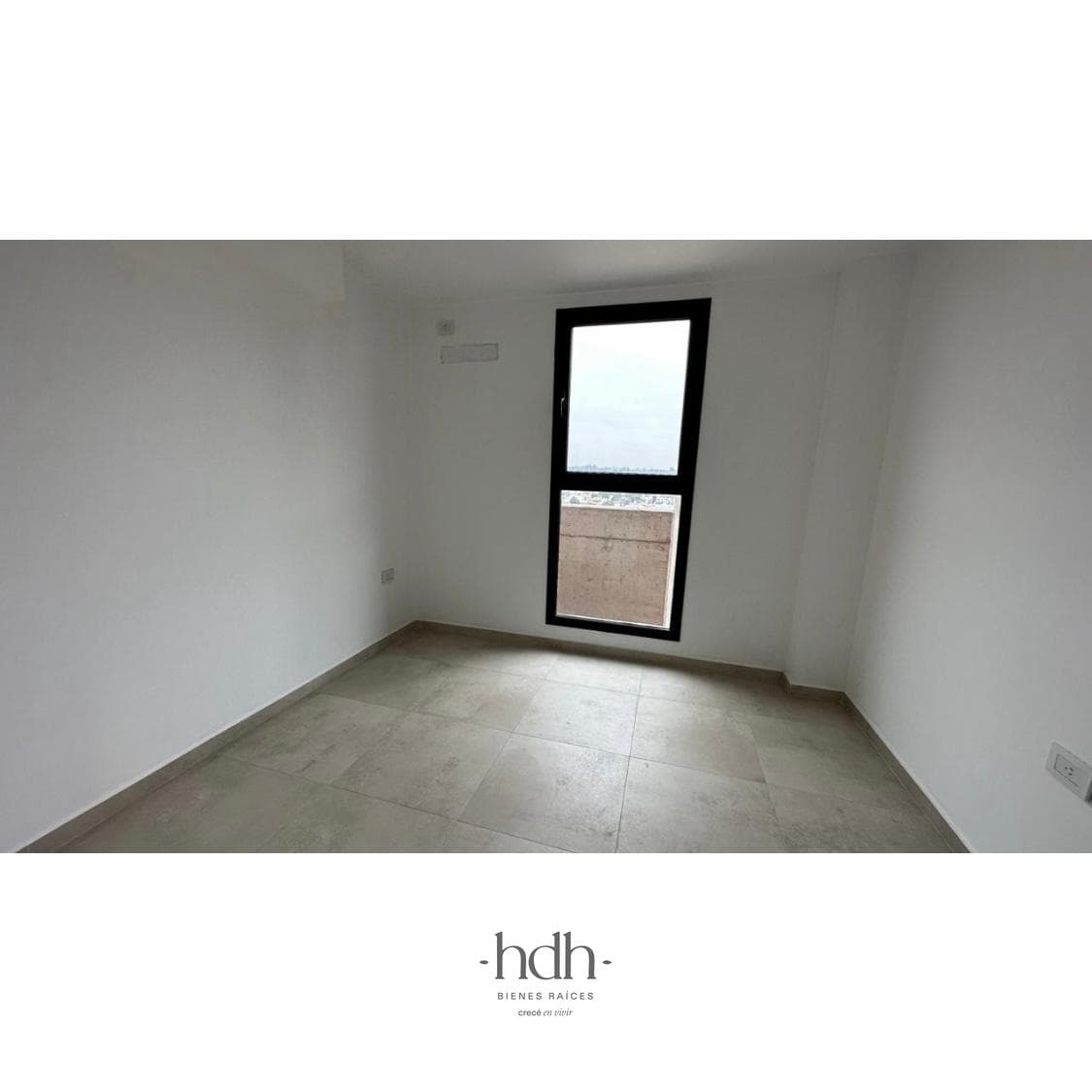 Apartment at 700 Bv San Juan, 1 bedroom with a balcony