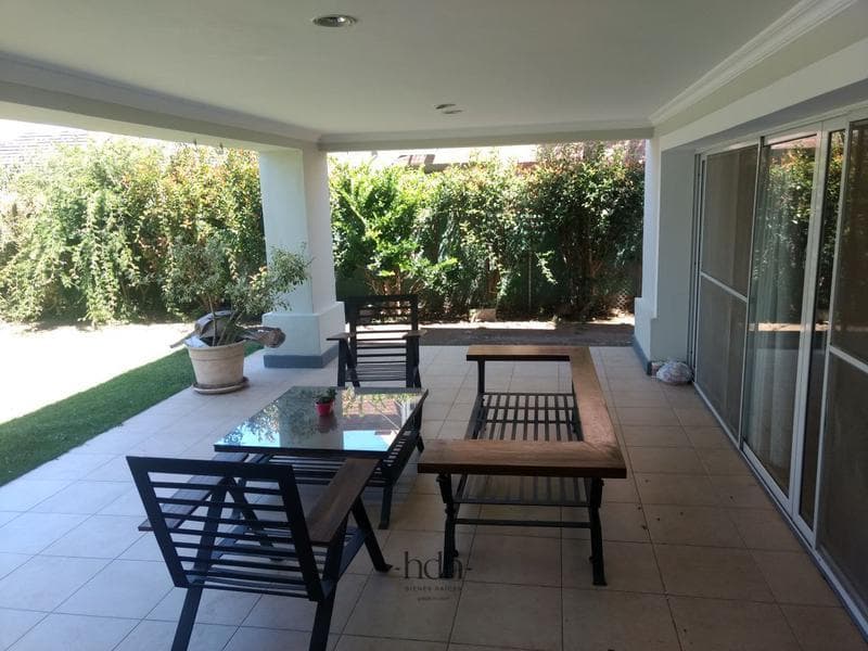 Luxury Home in Jockey Club