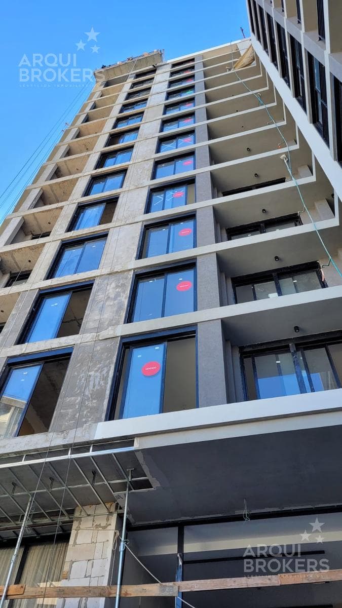 2-Bedroom Apartment for Rent in Cordón - 1207