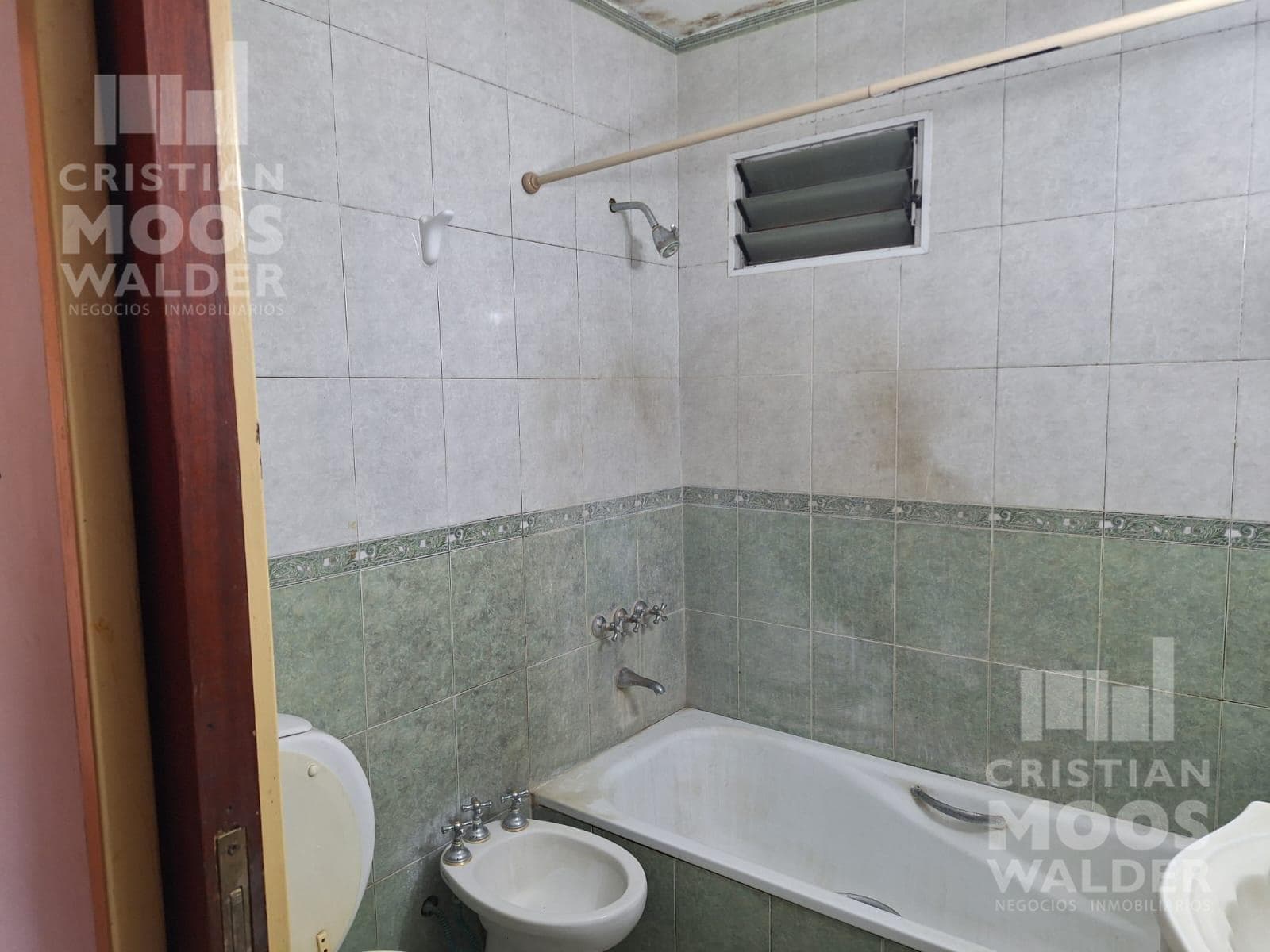 Houses and Apartments for Sale in Ingeniero Maschwitz—Eligible for Financing