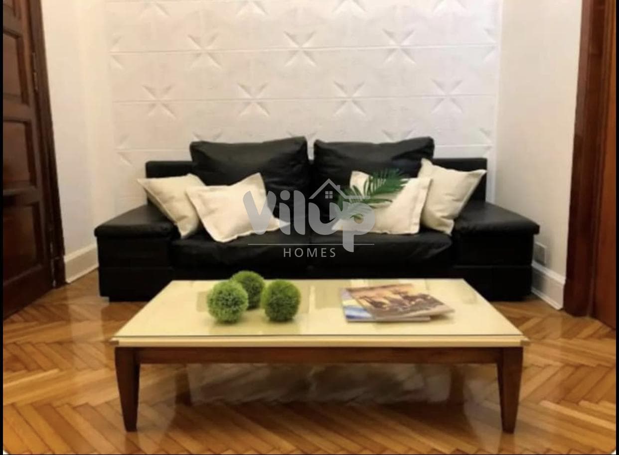 Furnished 2-room temporary apartment in Microcentro